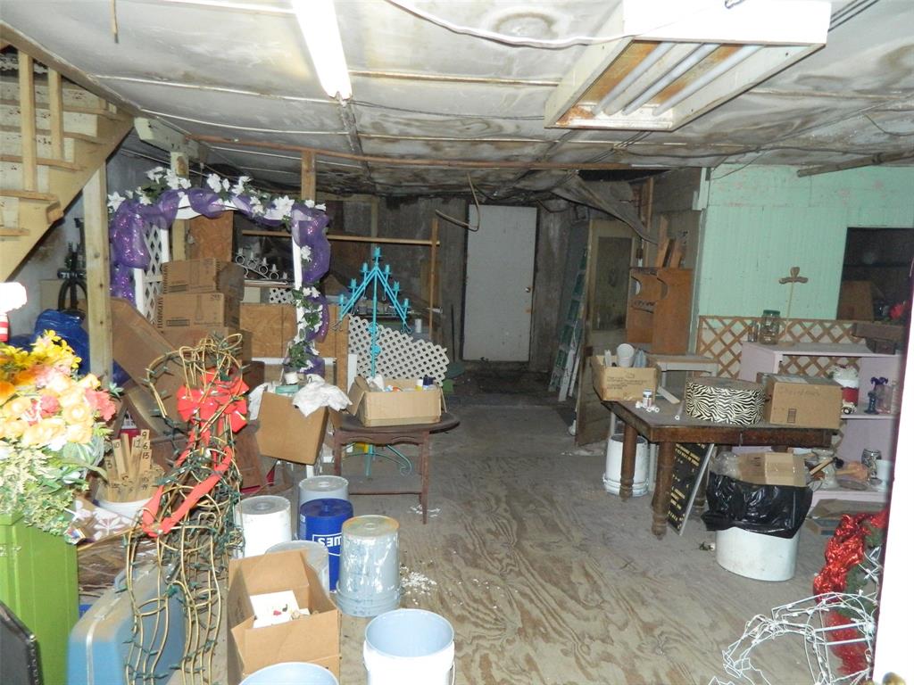 114 W Collin Street - Photo 9