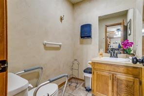 6716 Smithfield Road - Photo 33
