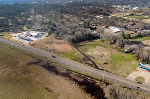 700 N Greer Boulevard - Photo 2