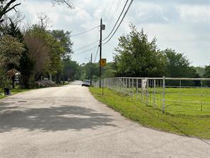 619 N Watson Street - Photo 2