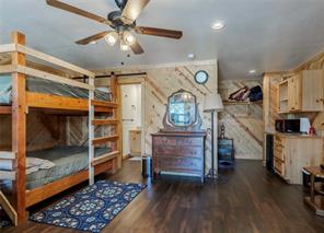 7735 Fm 502 - Photo 38