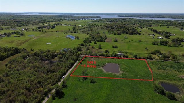 4.98 Acres Rs County Road 3410