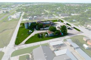 201 W Godley Avenue - Photo 17
