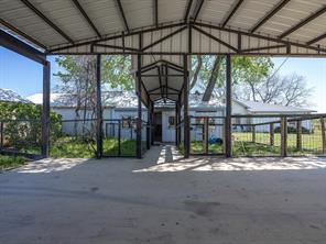 1006 County Road 2475 - Photo 10