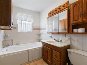 1006 County Road 2475 - Photo 19