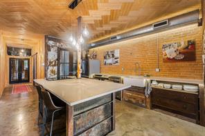 110 W Main Street - Photo 16