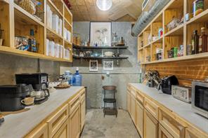 110 W Main Street - Photo 17