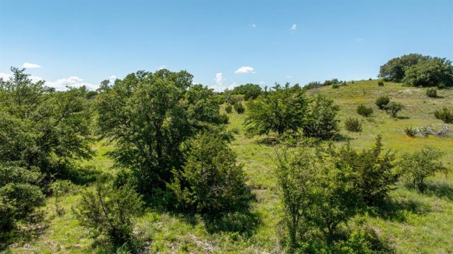 1510 Hidden Oaks Trail