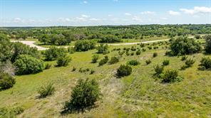 1510 Hidden Oaks Trail - Photo 2