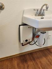 828 N Main Street - Photo 9