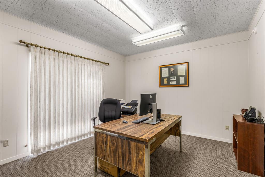 528 US Highway 380 W - Photo 23