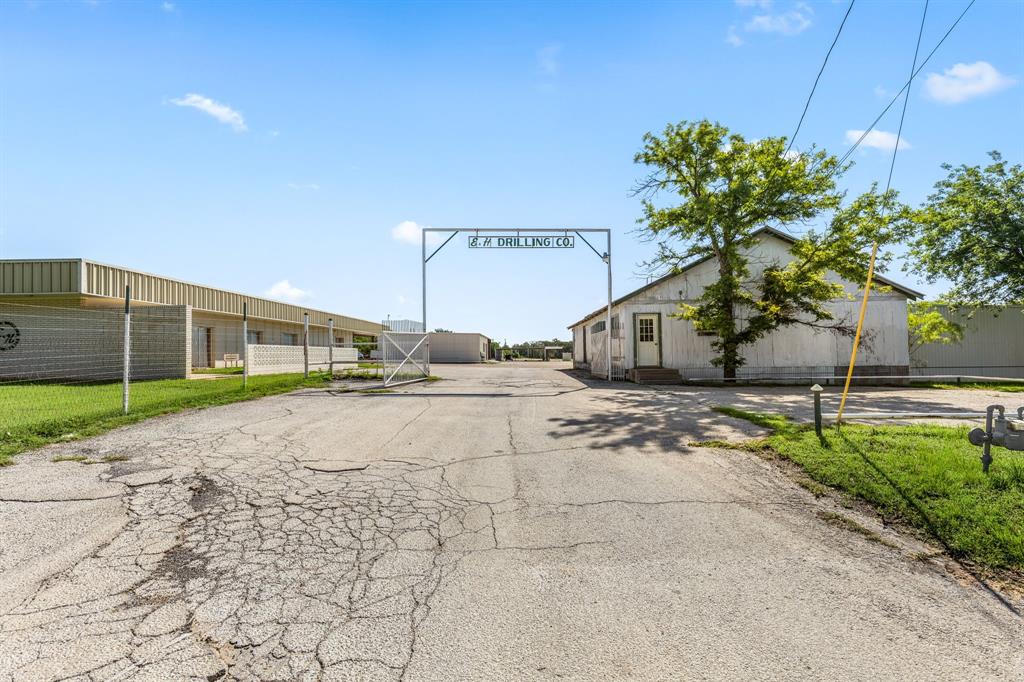 528 US Highway 380 W - Photo 6