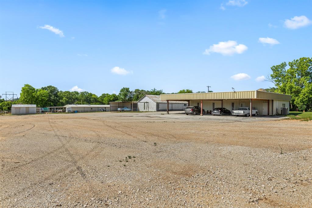 528 US Highway 380 W - Photo 8