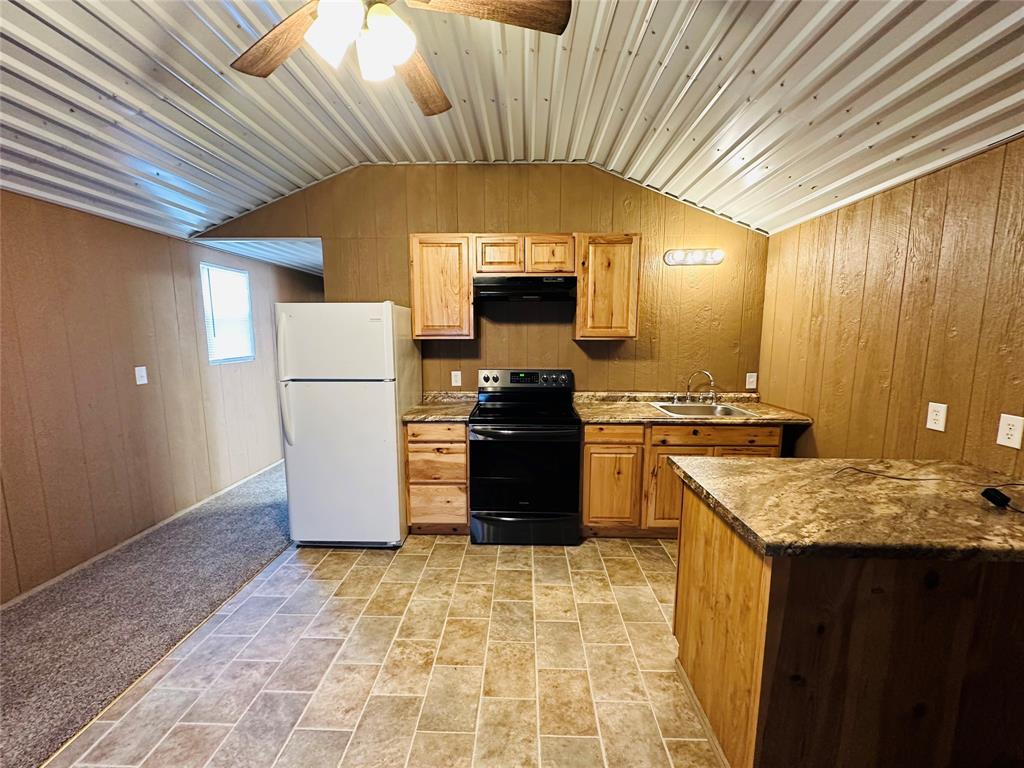 20891 Texas Highway 11 E - Photo 31