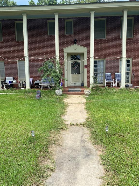 801 E Hospital Street - Photo 1