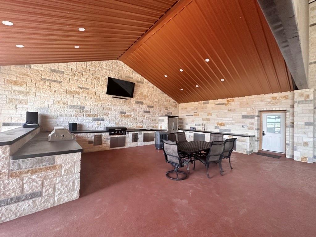 1089 Tennyson Road - Photo 11