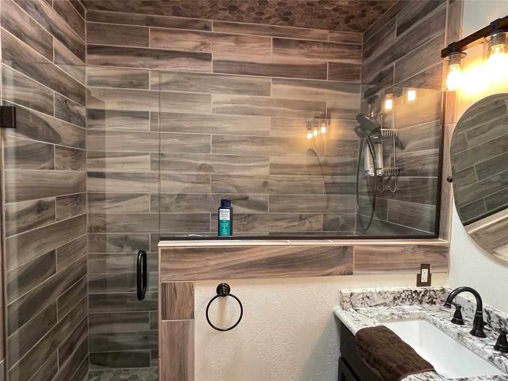 1089 Tennyson Road - Photo 8