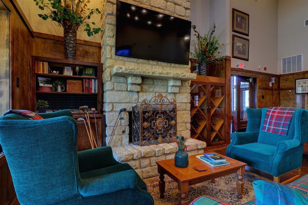 18037 Southhill Drive - Photo 20