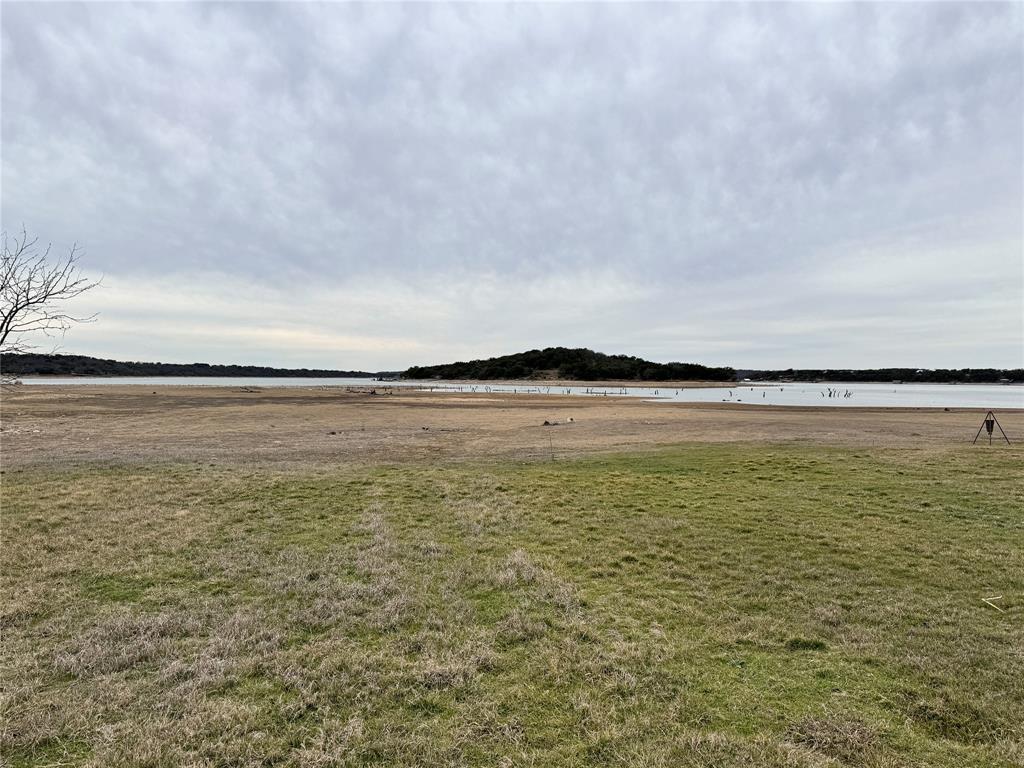 154 Lake Front Circle - Photo 5