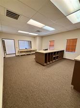 200 Meadowlands Boulevard - Photo 11