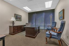 400 W Houston - Photo 13