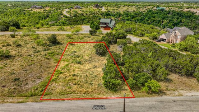 Lot 100 Turnberry Loop