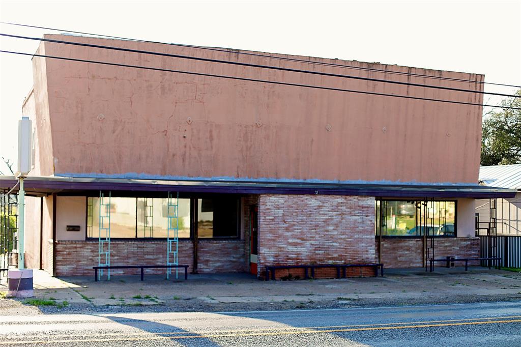 520 N Rice Street - Photo 1