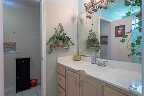 114 Lakeway Lane - Photo 12