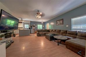 114 Lakeway Lane - Photo 3
