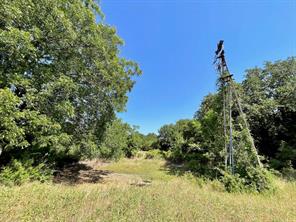 299 Private Road 1452 - Photo 36