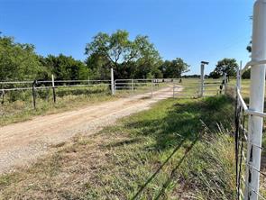 299 Private Road 1452 - Photo 6
