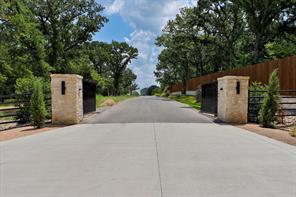 2001 Meadow Bend Court - Photo 3
