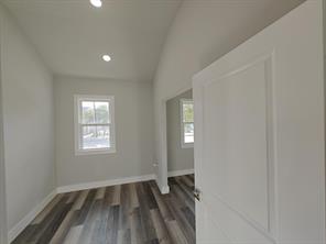 7010 Ash Street - Photo 6