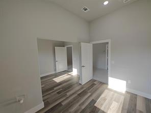 7010 Ash Street - Photo 7