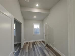 7010 Ash Street - Photo 8