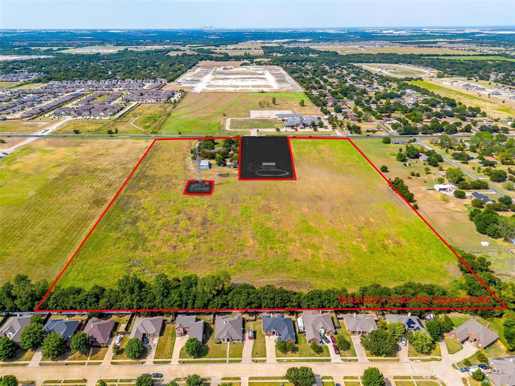 727 E Ovilla Road - Photo 1