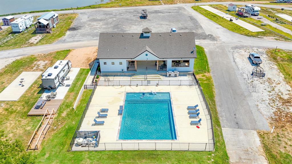 6452 Peninsula Road - Photo 30
