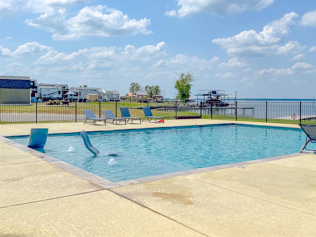 6452 Peninsula Road - Photo 31