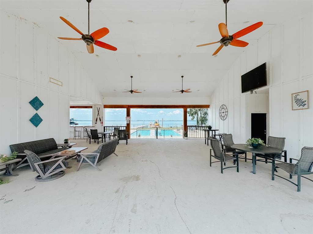 6452 Peninsula Road - Photo 35
