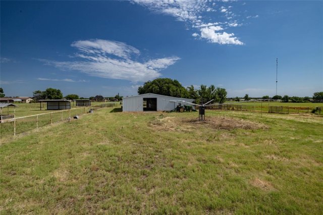 207 Lazy B Lane