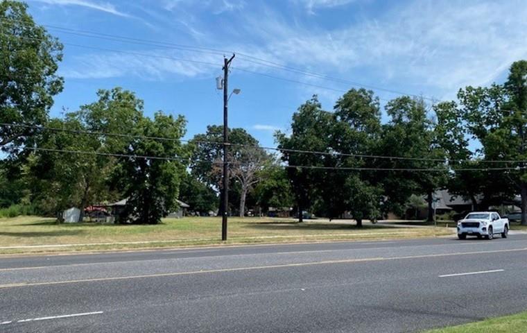 913 E Tyler Street - Photo 4