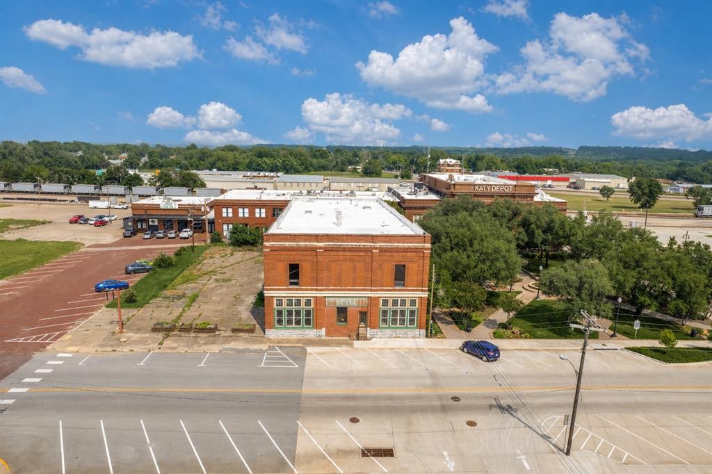 114 N Houston Avenue - Photo 10