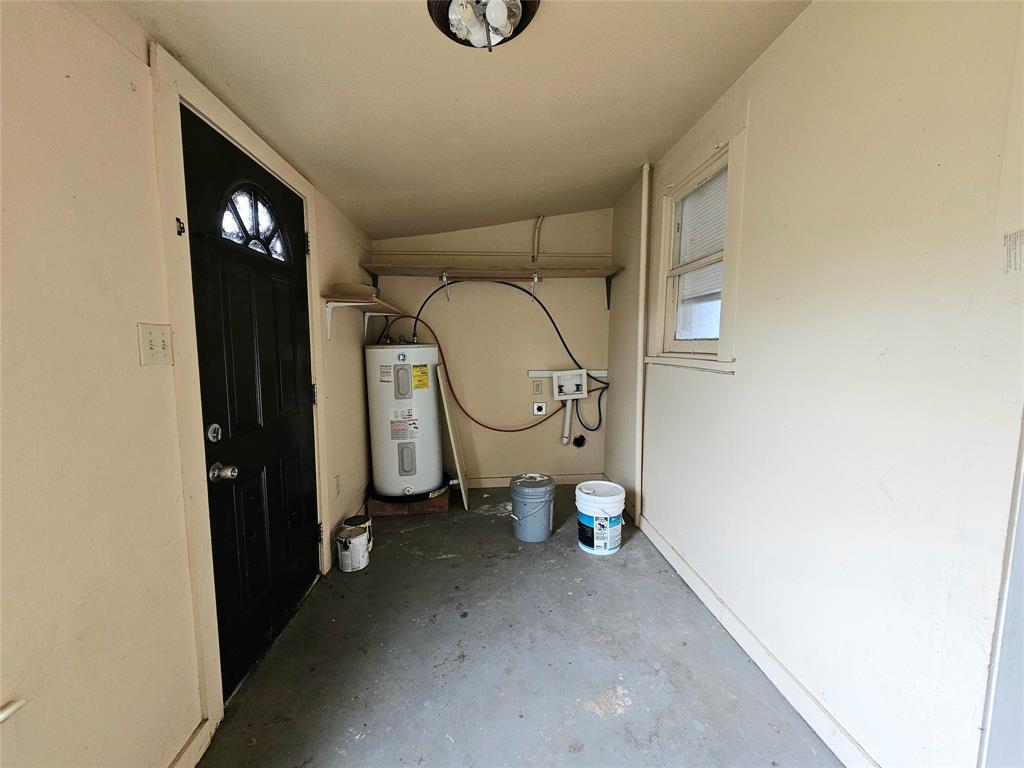 704 S 2nd Street - Photo 7