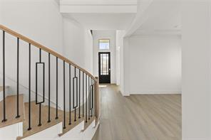 981 Stanford Lane - Photo 3