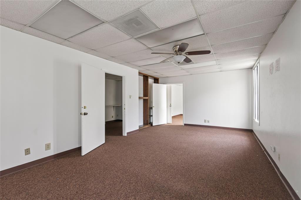 4915 Gus Thomasson Road - Photo 5
