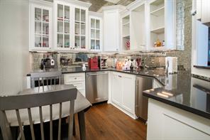 21395 Jamison - Photo 15