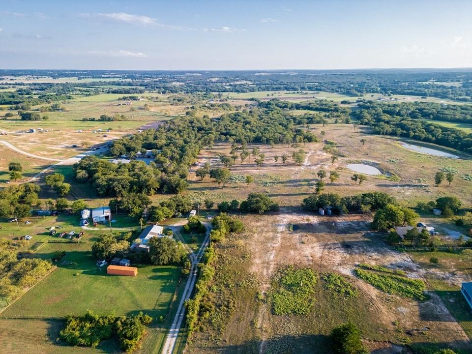 453 County Road 3383 - Photo 1