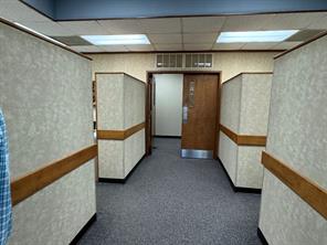 200 E Amherst - Photo 10