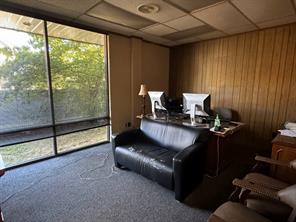 200 E Amherst - Photo 36