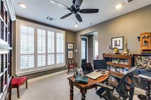 2866 Shane Drive - Photo 11